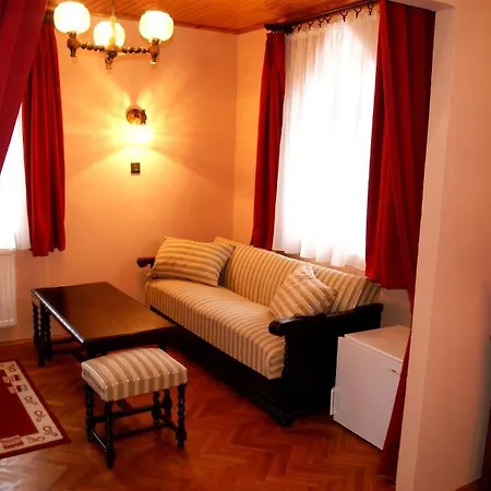 Kumilla Hotel Szigetvár